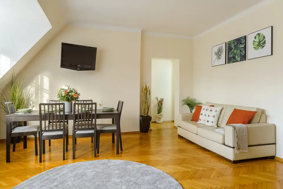 4-room flat in Śródmieście 12