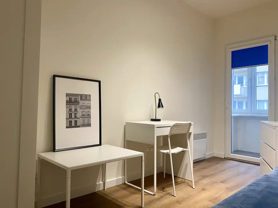 room in Wola 1