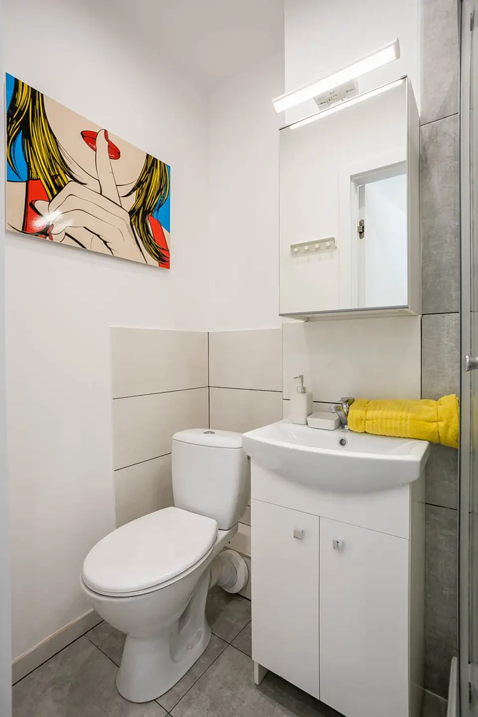 room in Mokotów 10