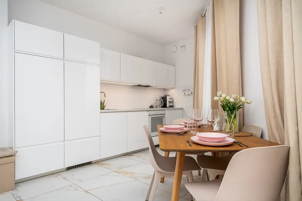 flat in Wola 8