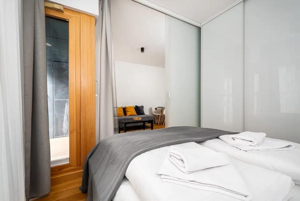 flat in Wola 7