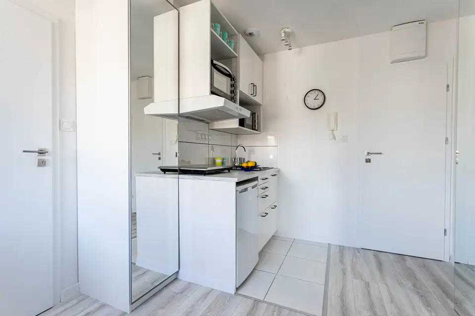 kawalerka, Praga-Południe 8