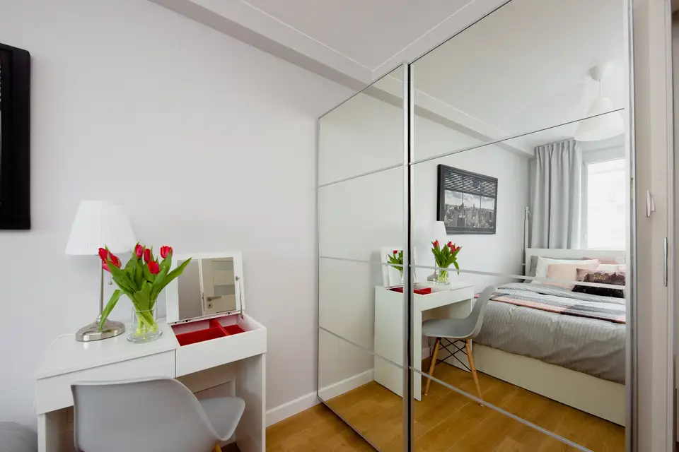 kawalerka, Wola 7