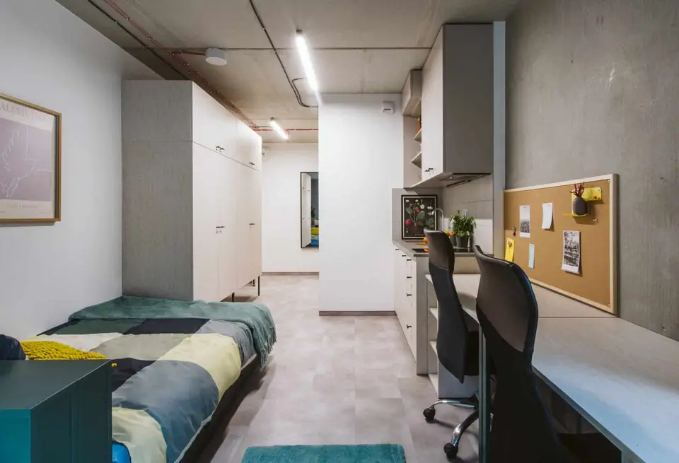 shared room in Mokotów 1