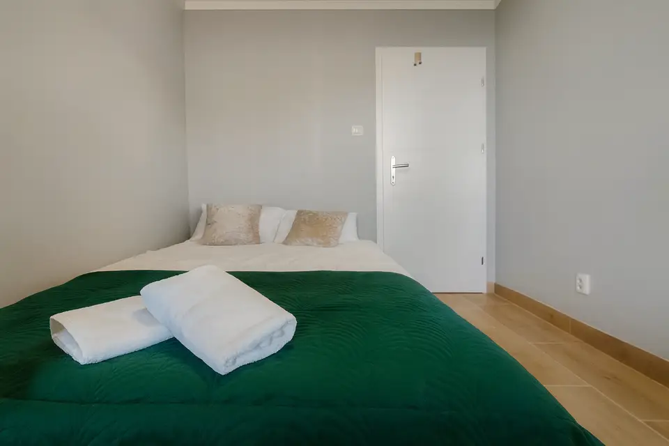 room in Wola 2